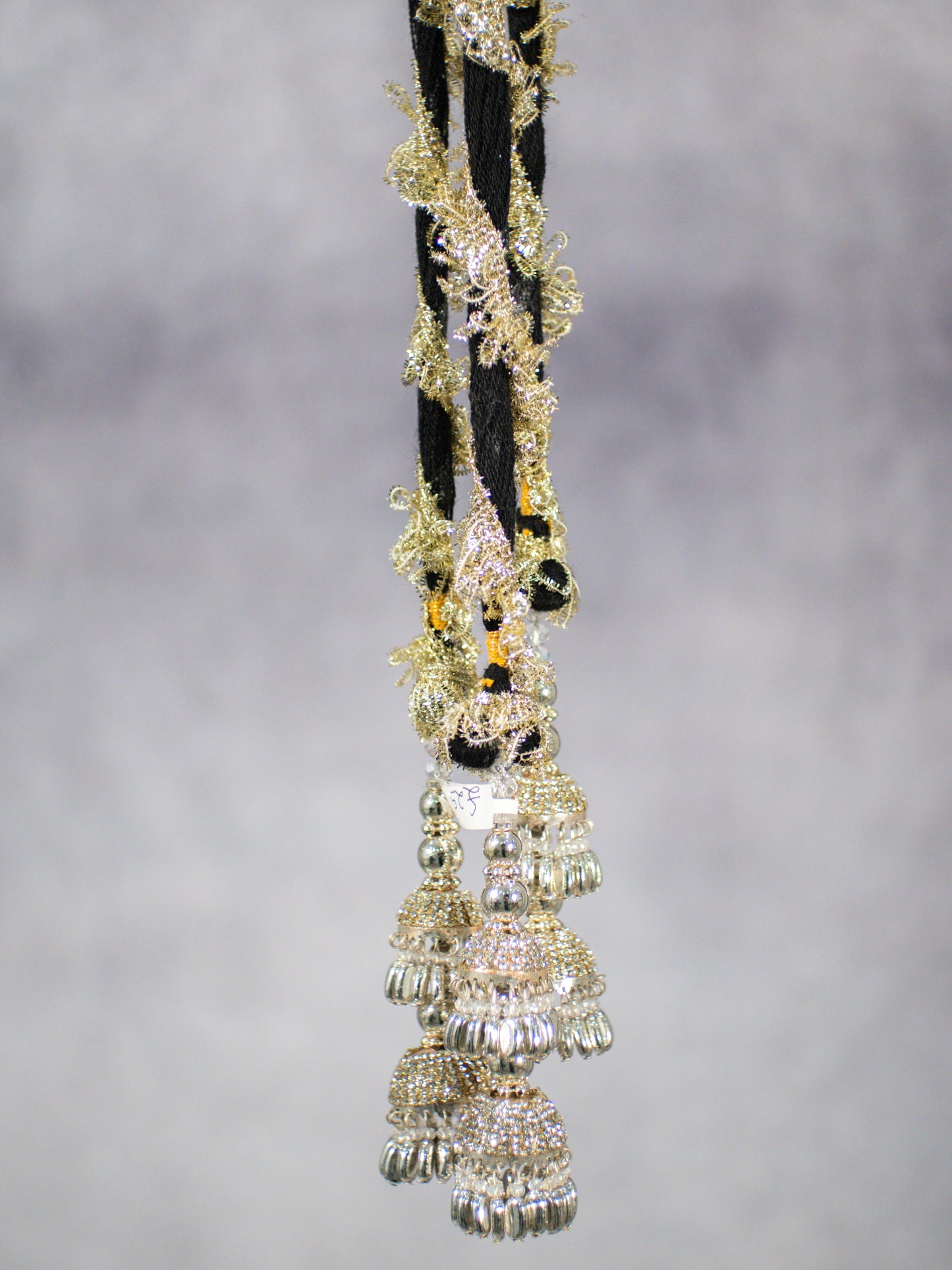 Silver-ghungroo parandi