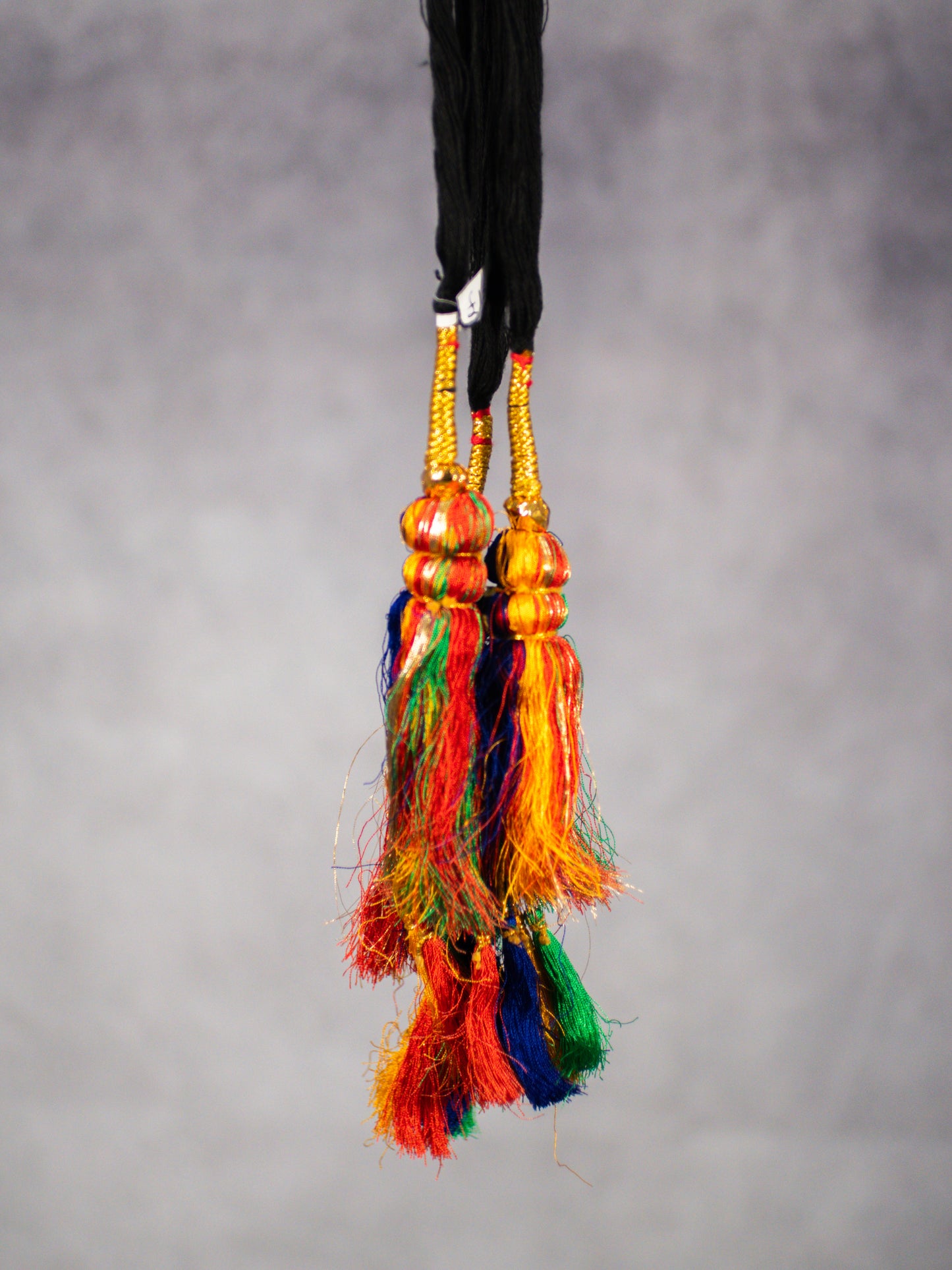 Classic Thread Multicolour Parandi