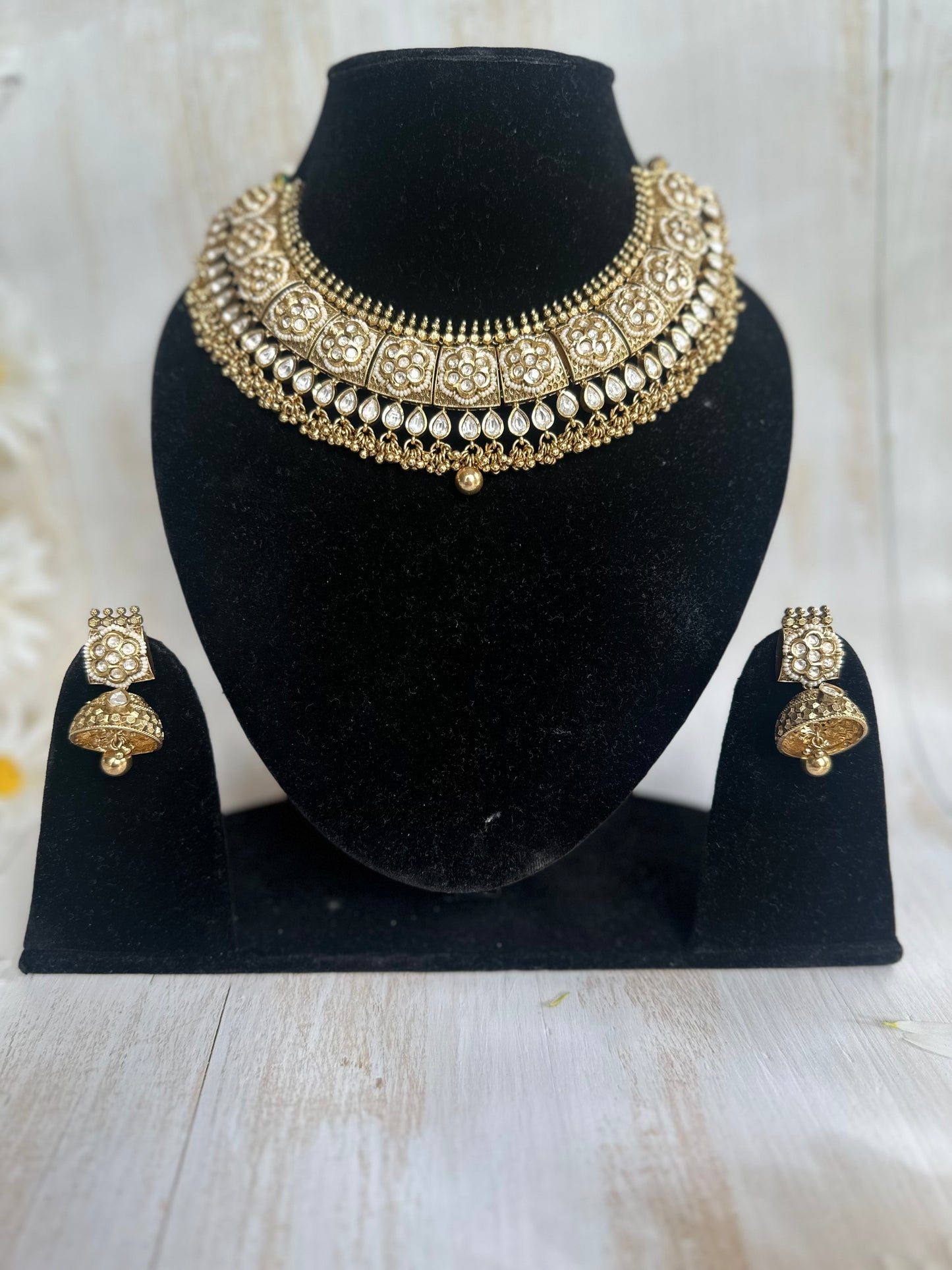 Gold Kundan Choker Set with Jhumkas – Bridal Heritage Elegance