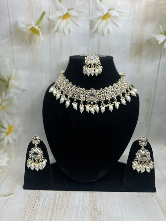 Pearl Kundan Choker Set – Graceful, Glam & Glowing