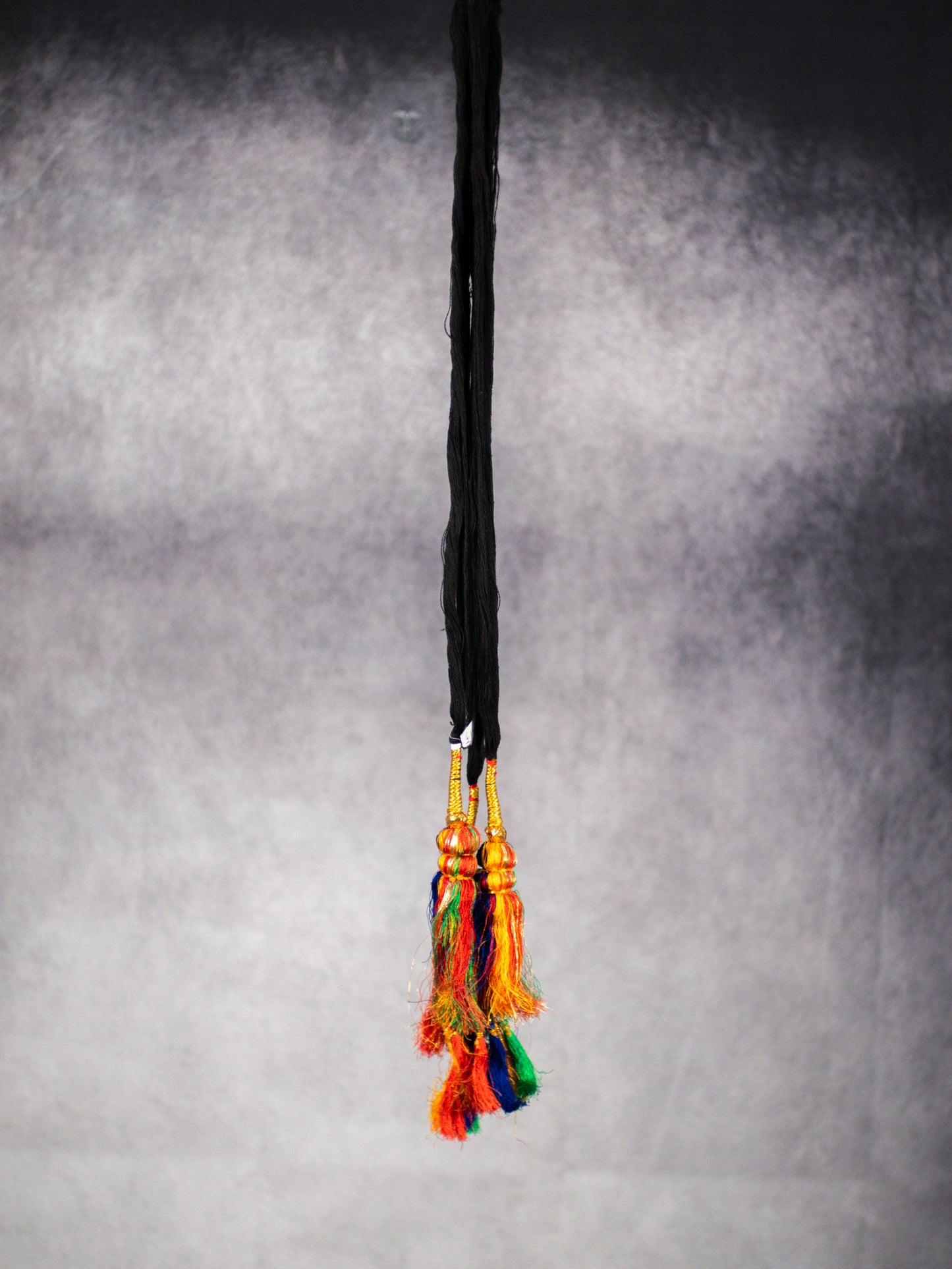 Classic Thread Multicolour Parandi