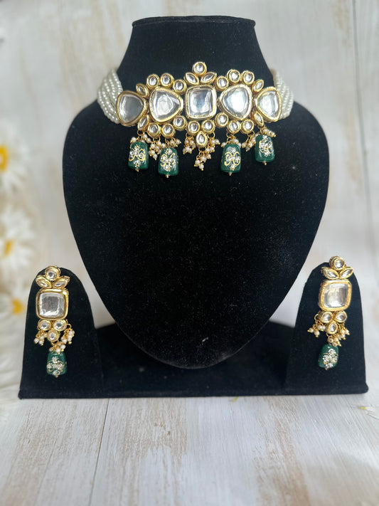 Kundan & Emerald Pearl Choker Set – Regal Elegance Redefined