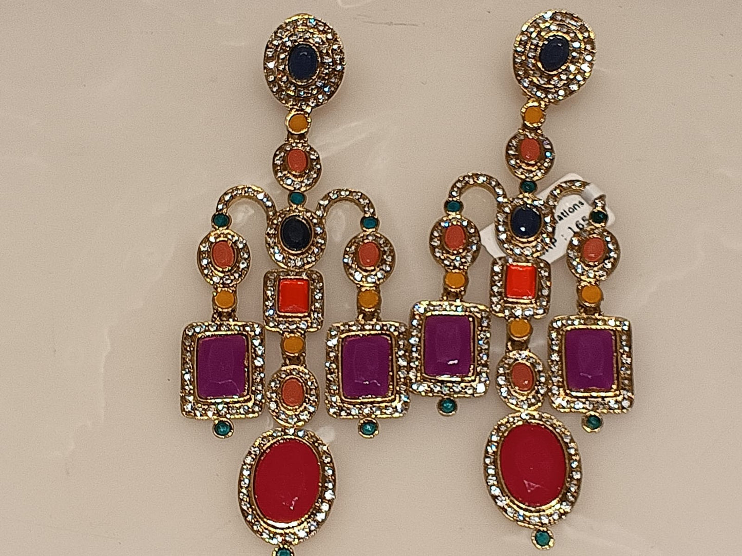 Chandelier earrings