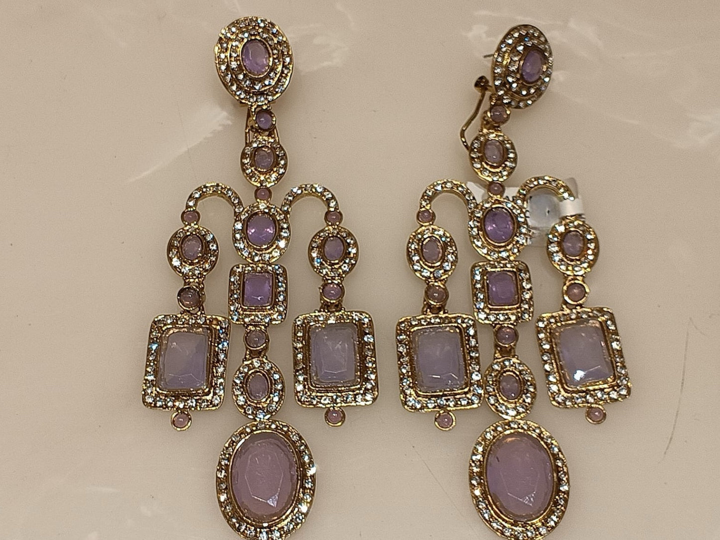 Chandelier earrings