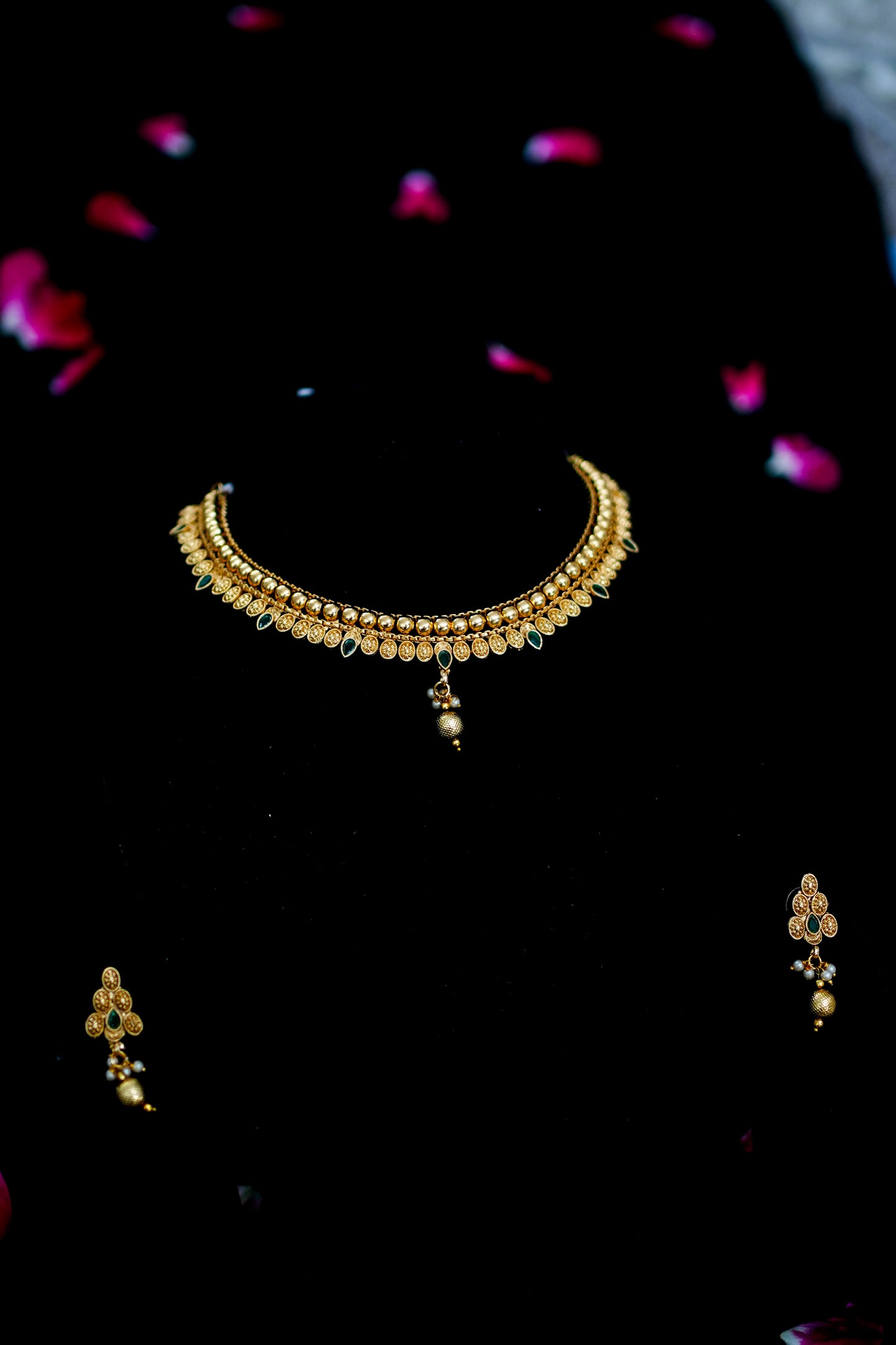 Zari choker set