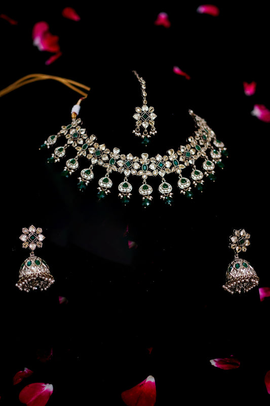Meherbano Kundan Green Choker Set