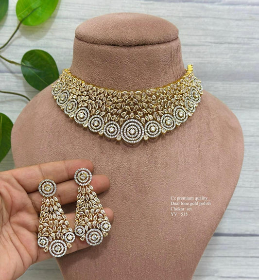 Luxurious Choker Necklace & Earrings Set