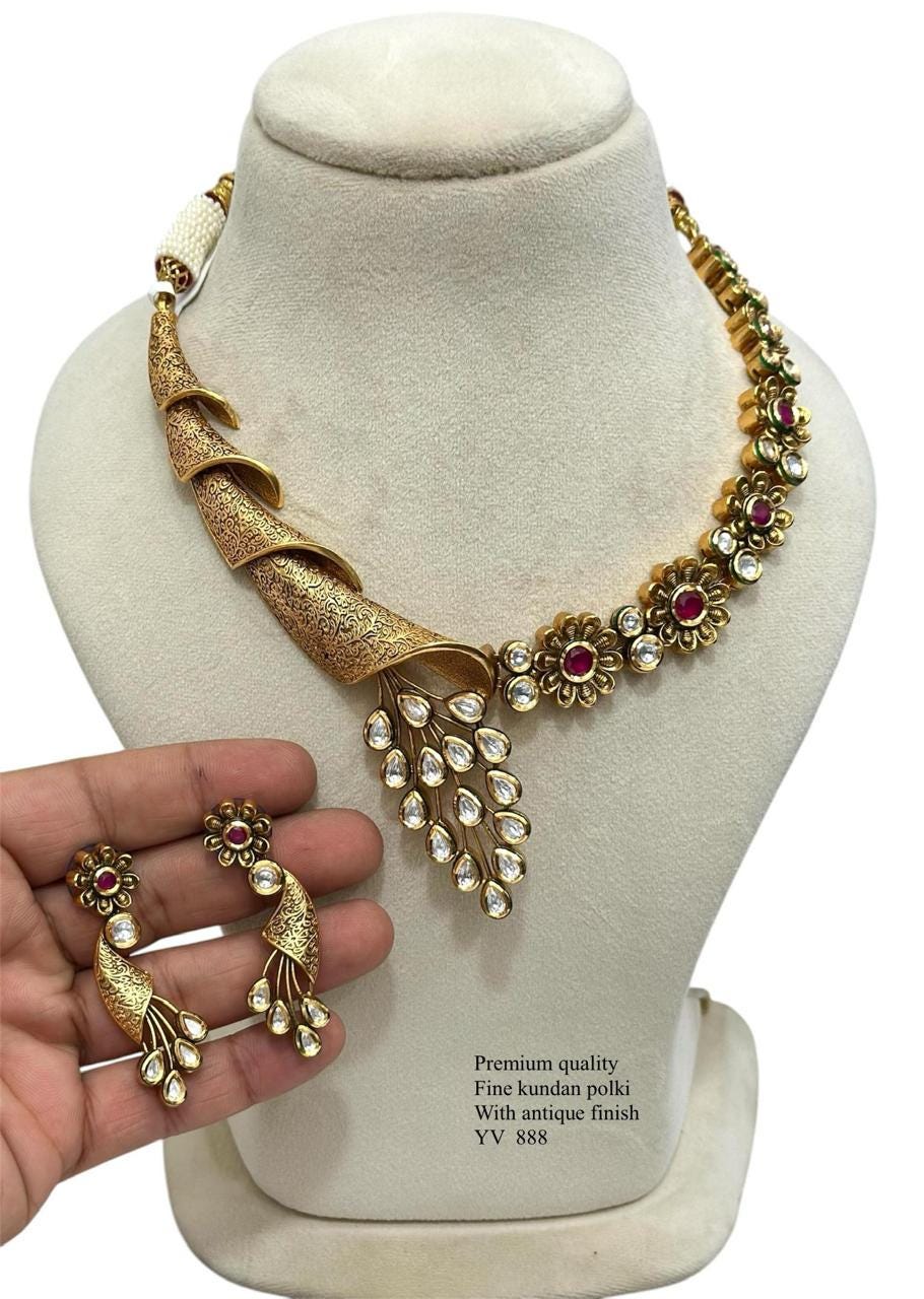 Fine Kundan Polki Antique Necklace Set – Where Elegance Meets Artistry