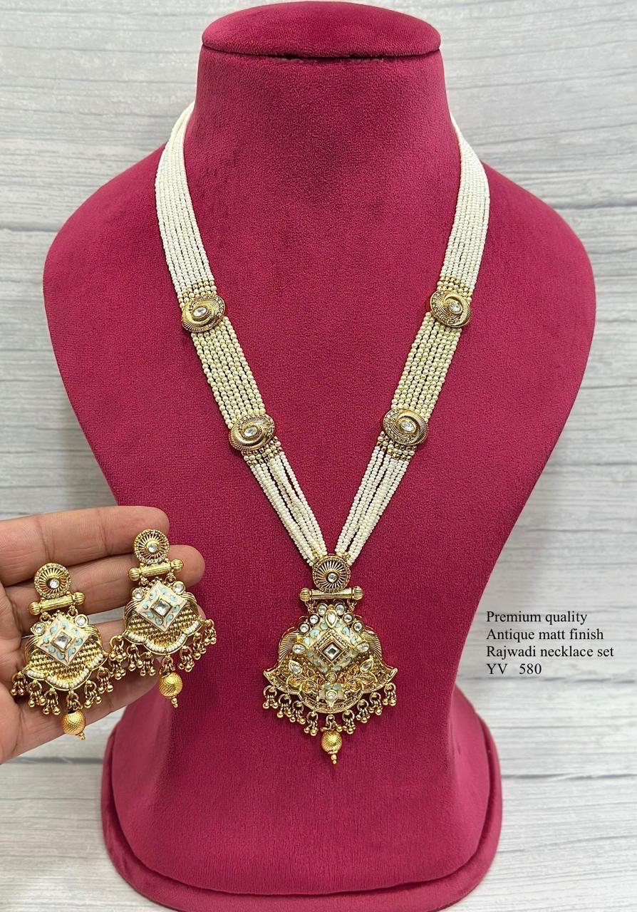 Rajwadi Antique Necklace- Set Timeless Royalty